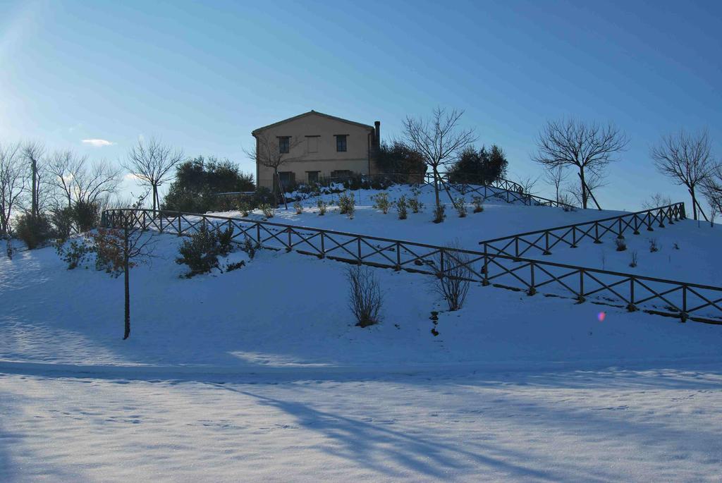 Cadabo Villa Montecarotto Exterior foto